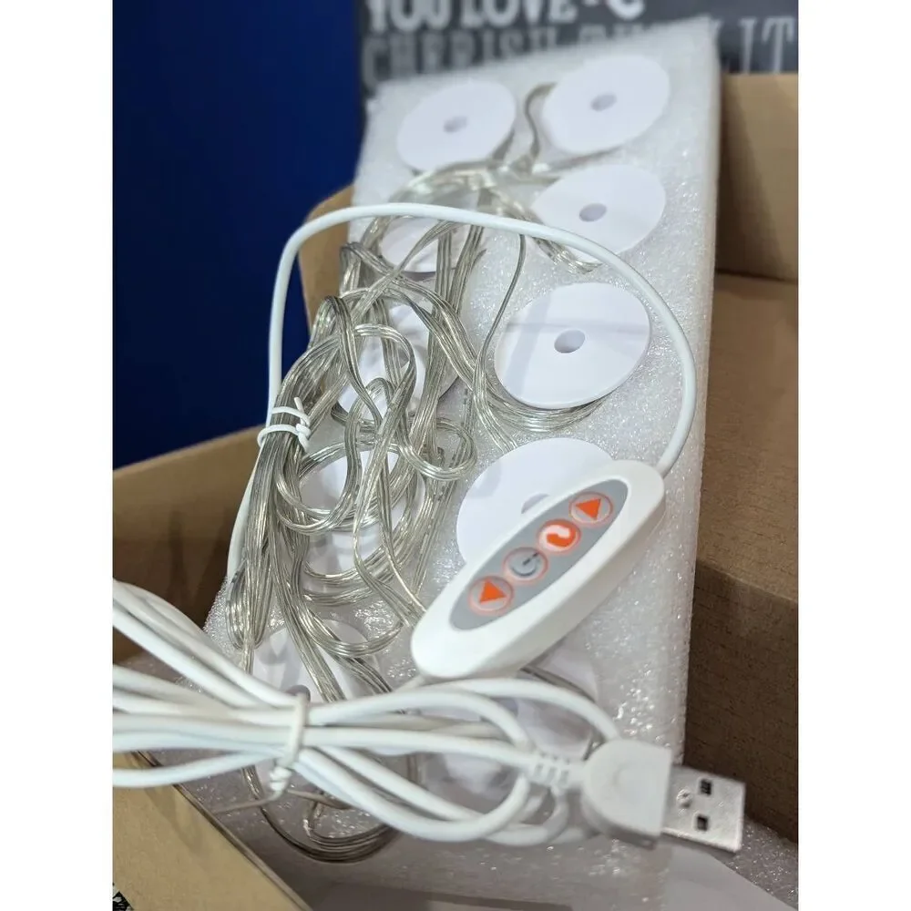 3/30 NEW Removable & Adjustable Hollywood Vanity Lights!